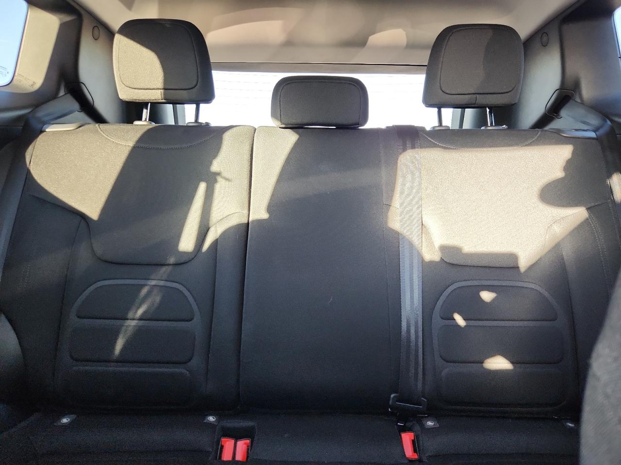 Jeep Renegade Latitude Image 5