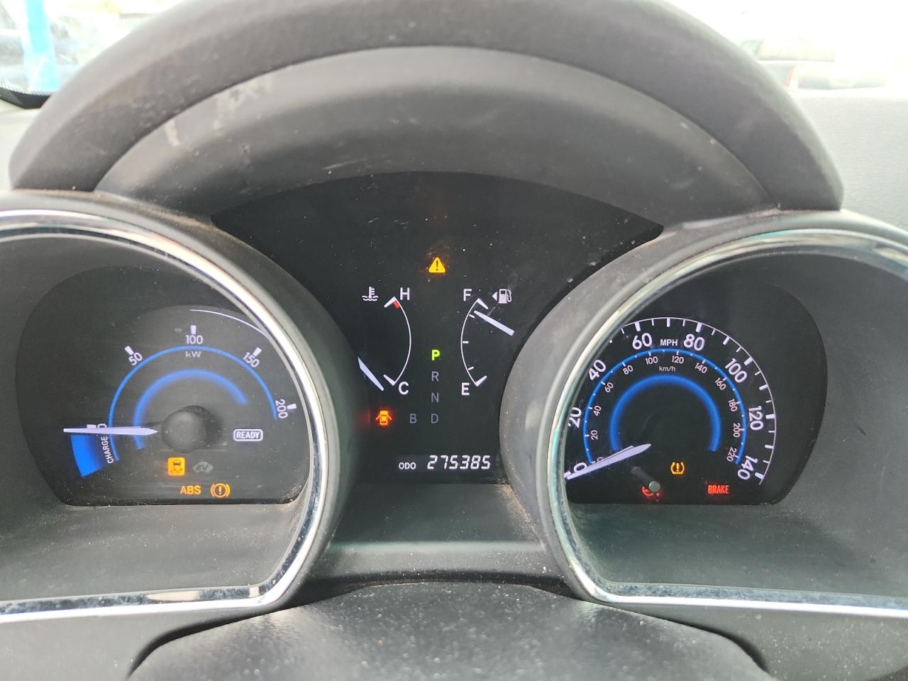 Toyota Highlander Hybrid Image 8