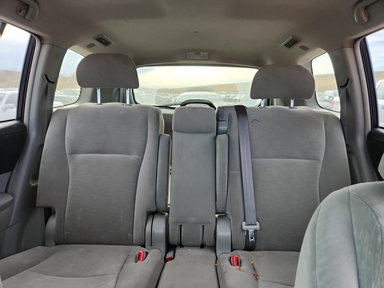 Toyota Highlander Hybrid Image 11