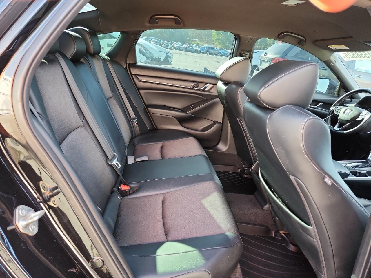 Honda Accord Sport Image 10