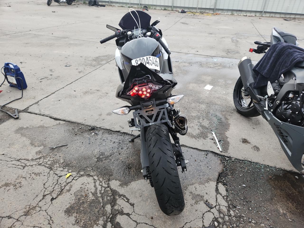 Kawasaki Ninja 500 Image 8