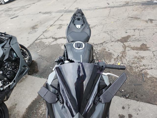 Kawasaki Ninja 500 Image 4