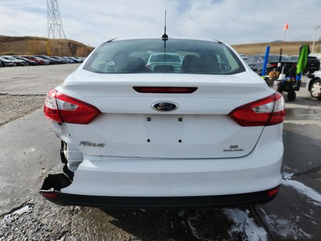 Ford Focus Se Image 12