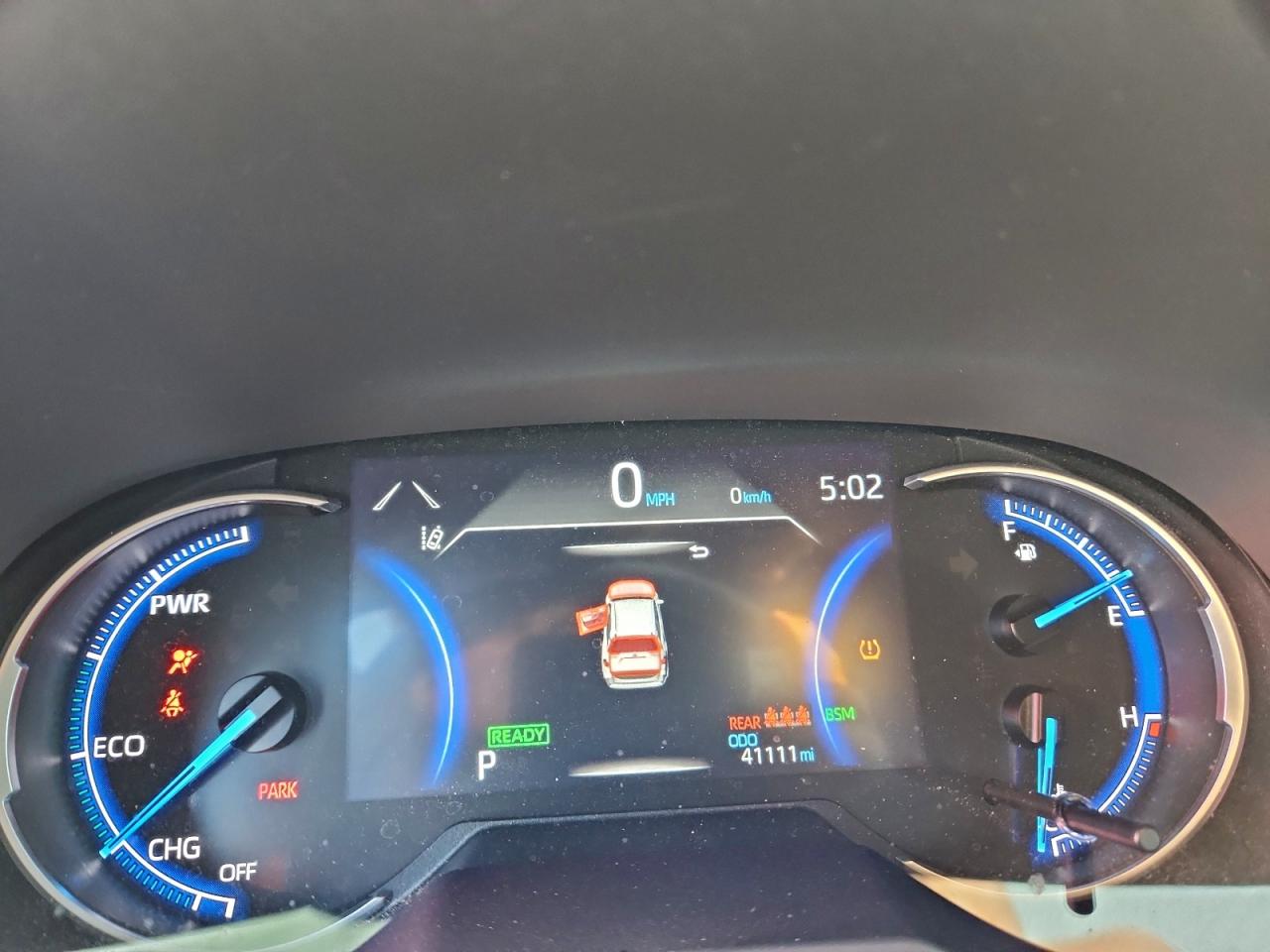 Toyota RAV4 Xse Image 4