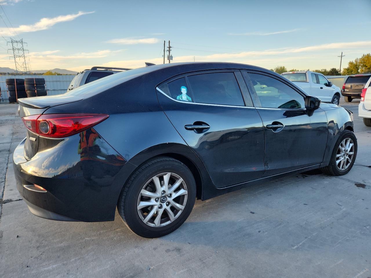 Mazda 3 Touring Image 3