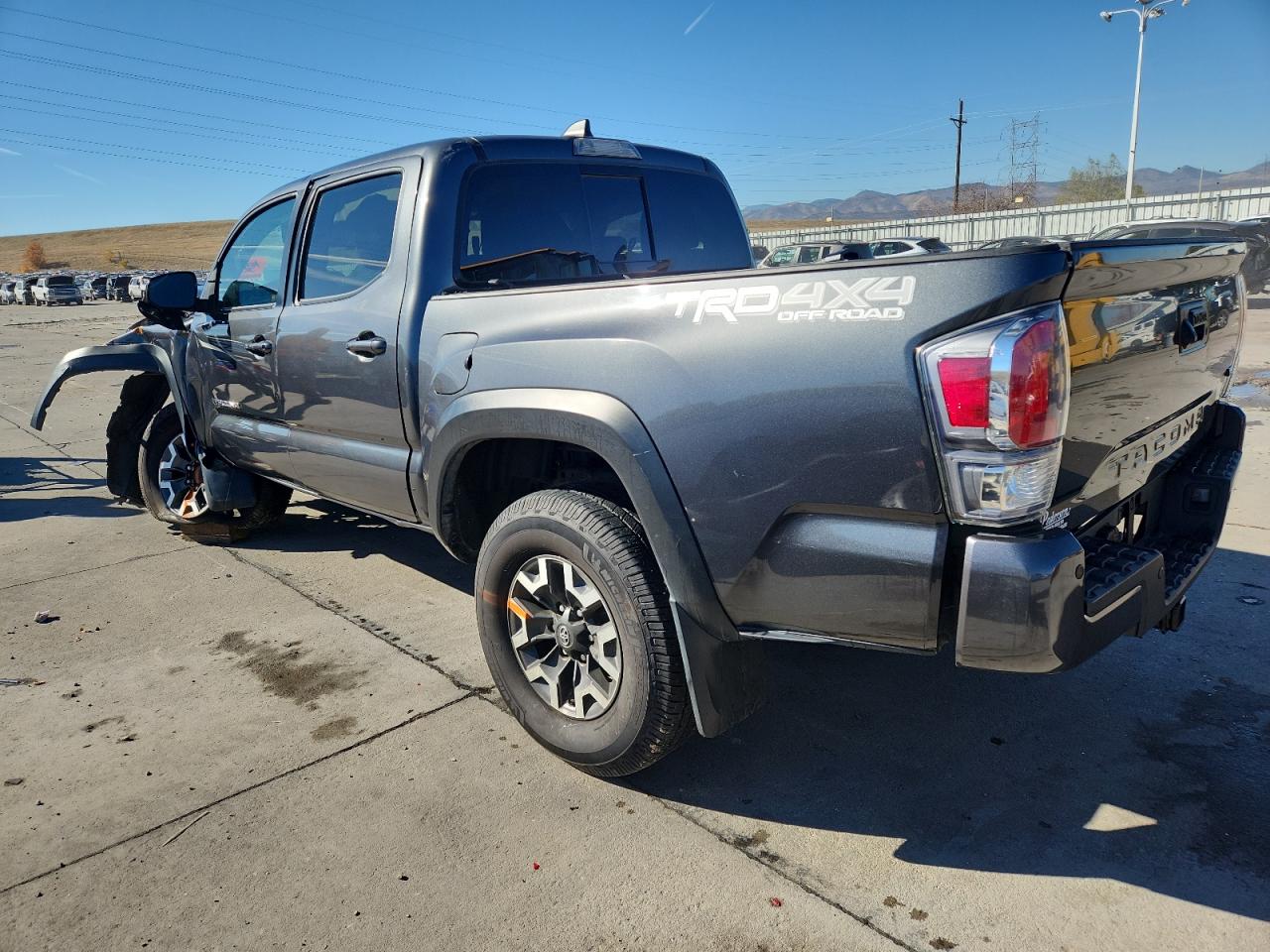Toyota Tacoma Double Cab Image 8