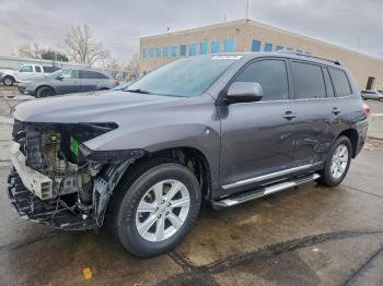  Salvage Toyota Highlander
