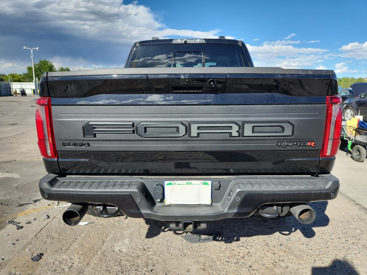 Ford F-150 Raptor Image 12