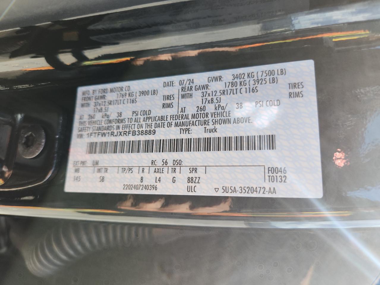 Ford F-150 Raptor Image 11