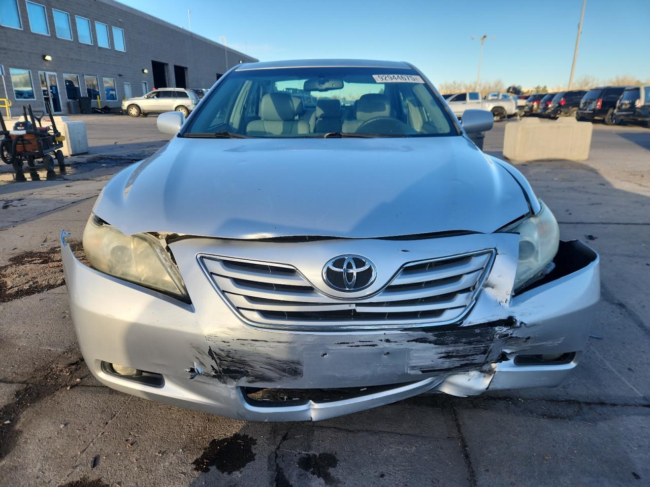 Toyota Camry Base Image 6