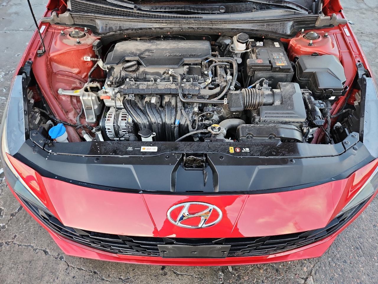 Hyundai ELANTRA Sel Image 12