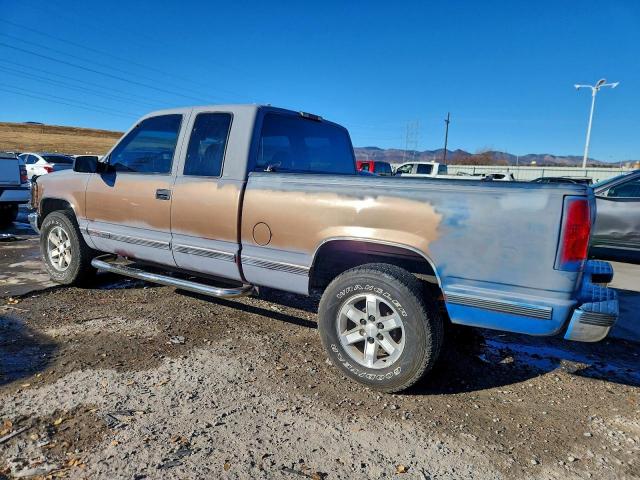 GMC Sierra K1500 Image 2