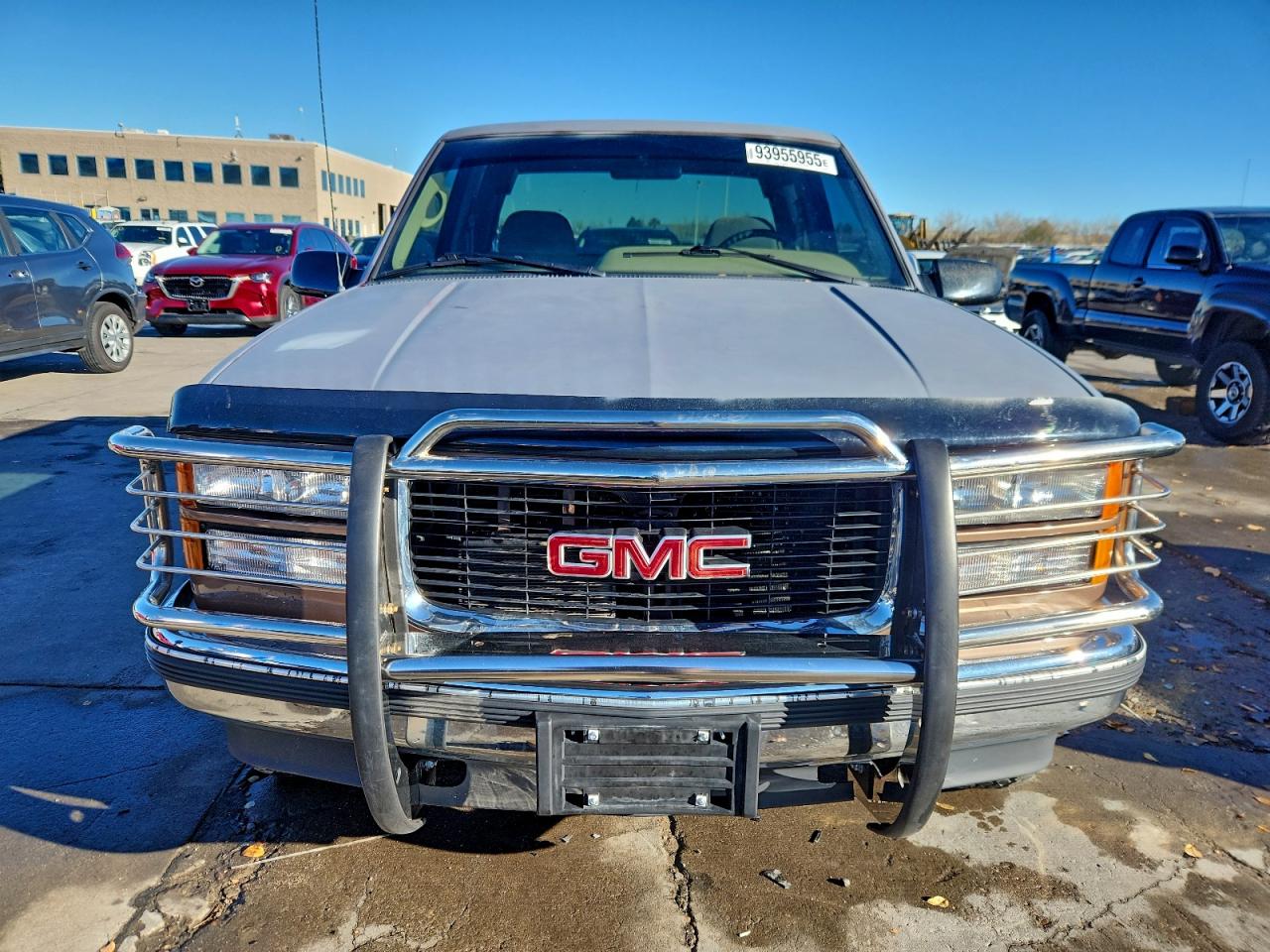 GMC Sierra K1500 Image 9