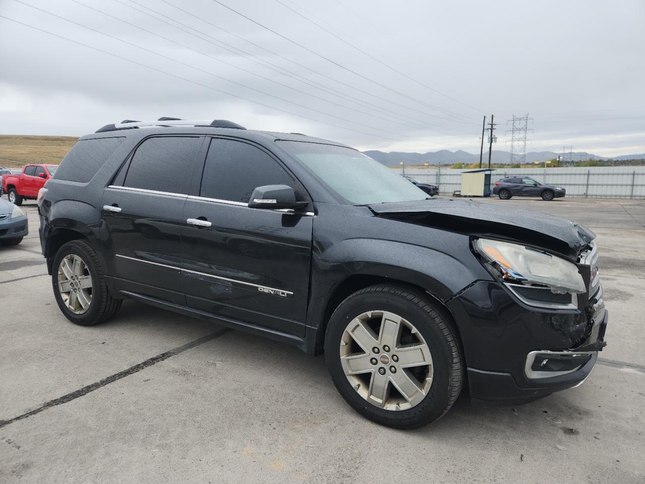 GMC Acadia Denali Image 5