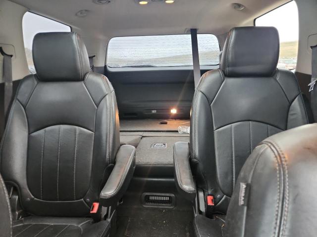 GMC Acadia Denali Image 12