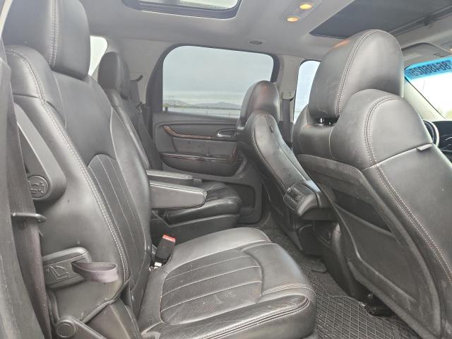 GMC Acadia Denali Image 11