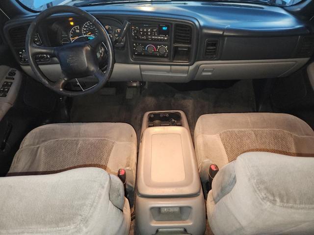 Chevrolet Suburban K1500 Image 10