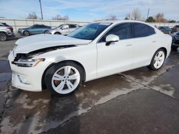  Salvage Volvo S60