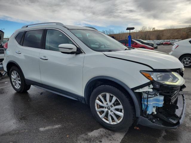 Nissan Rogue S Image 5