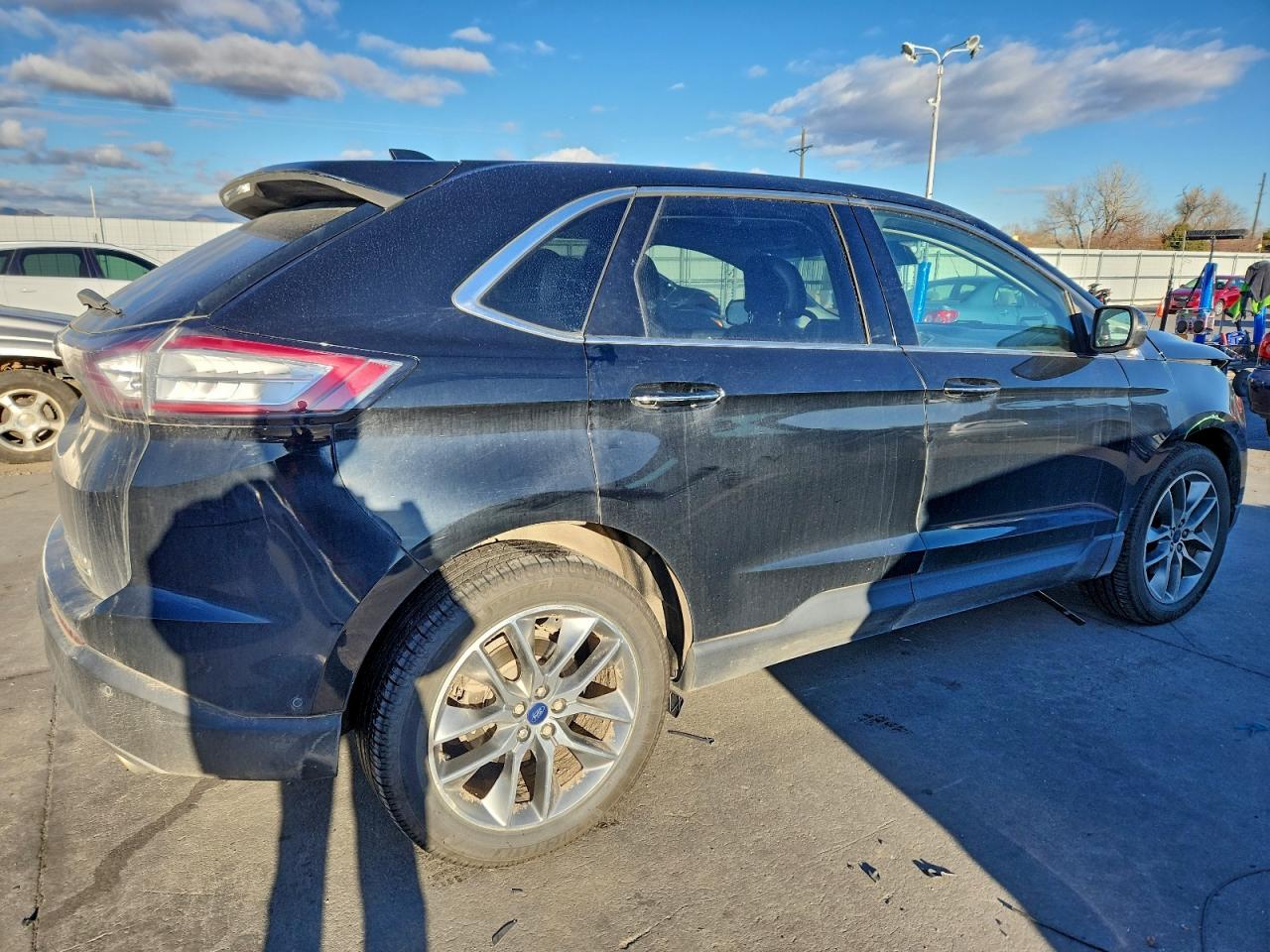 Ford Edge Titanium Image 2