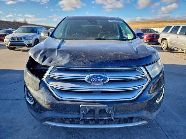 Ford Edge Titanium Image 9