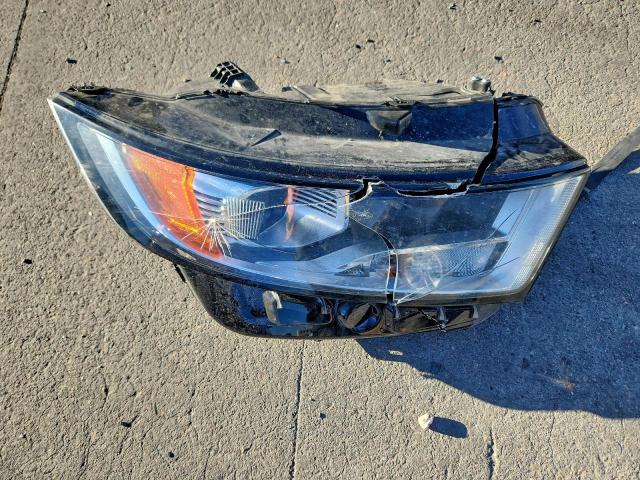 Ford Edge Titanium Image 14