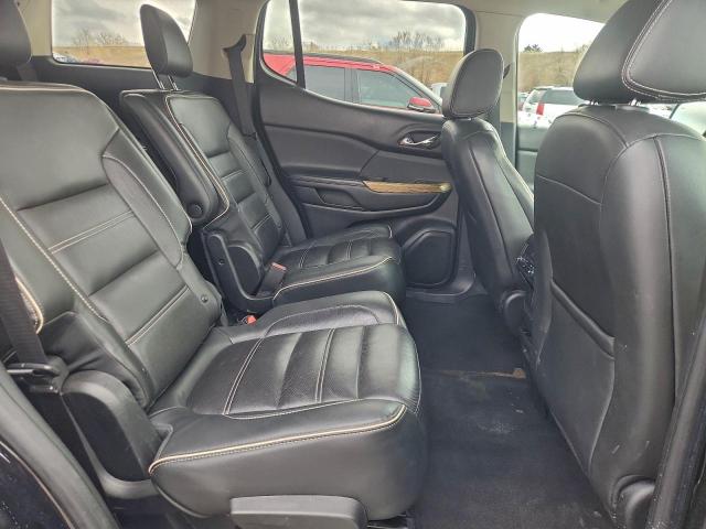 GMC Acadia Denali Image 7