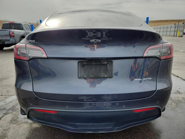 Tesla Model Y Image 5
