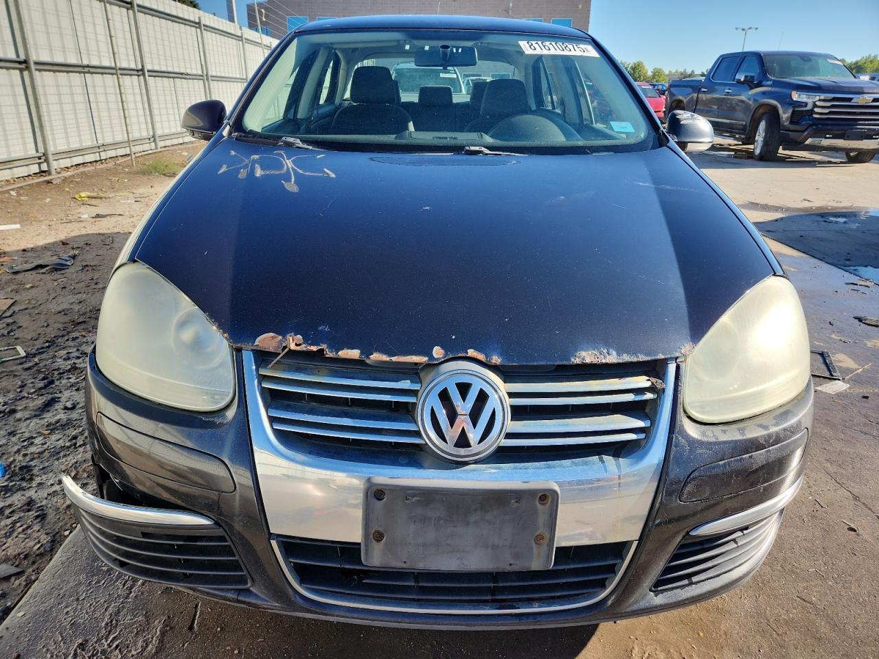 Volkswagen Jetta S Image 8