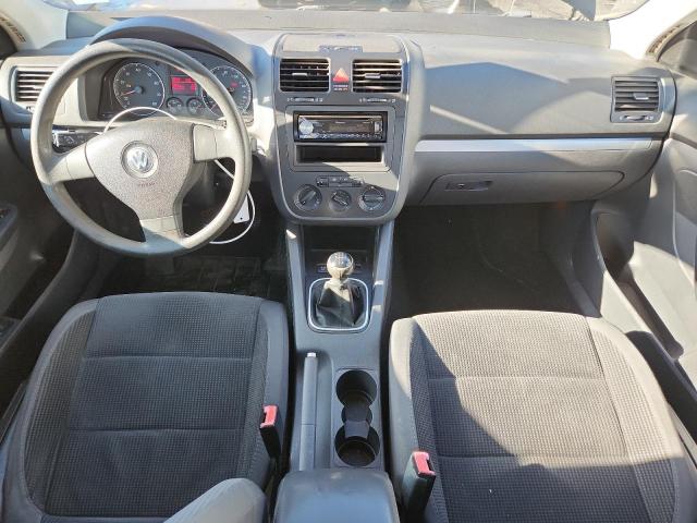 Volkswagen Jetta S Image 4