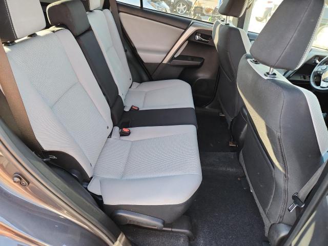 Toyota RAV4 Xle Image 13