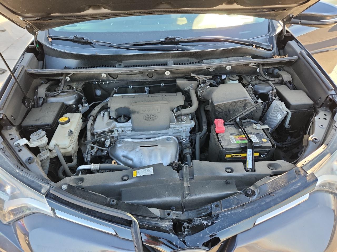 Toyota RAV4 Xle Image 8