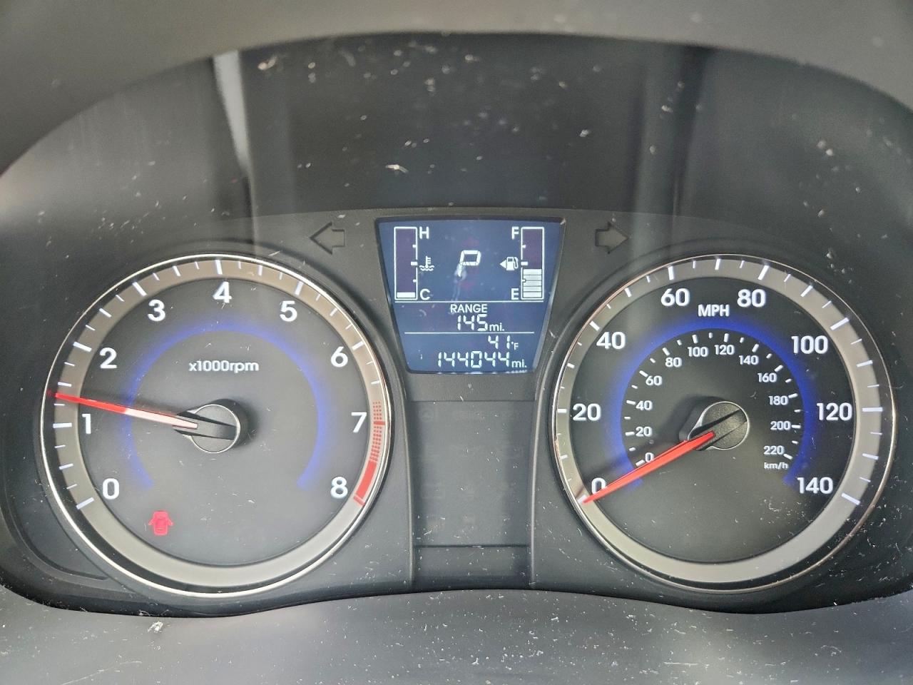 Hyundai ACCENT Gls Image 4