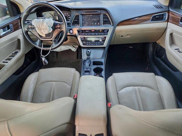 Hyundai SONATA Hybrid Image 3