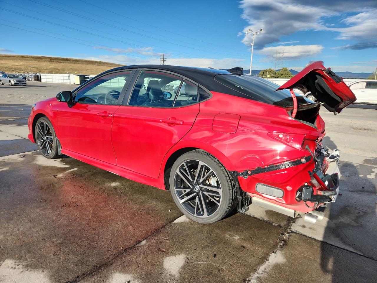 Toyota Camry Xse Image 3