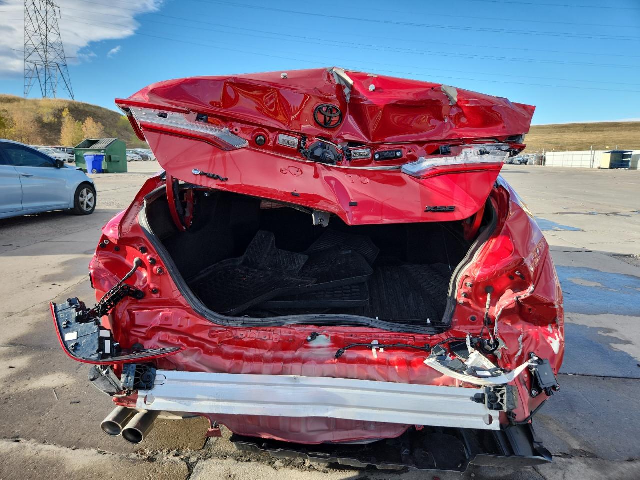 Toyota Camry Xse Image 4