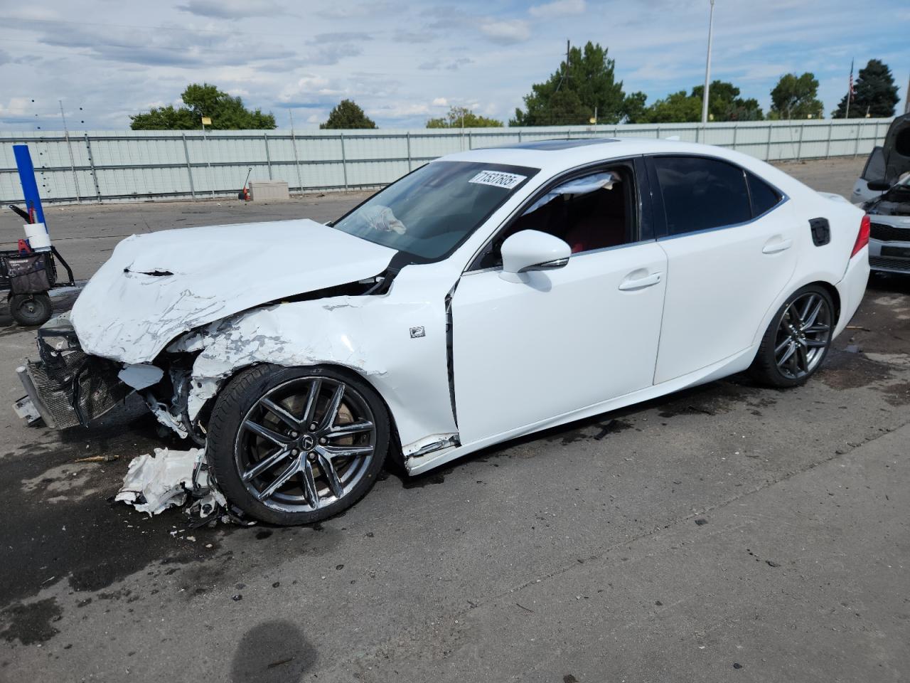 Lexus Is 300 Image 1