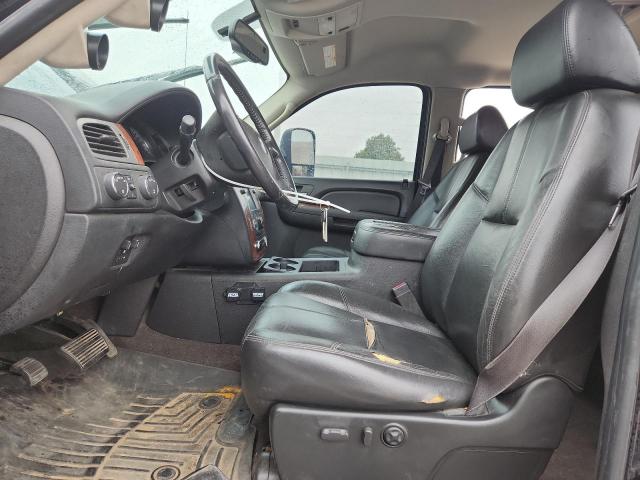 Chevrolet Silverado K2500 Heavy Duty Image 7