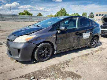  Salvage Toyota Prius