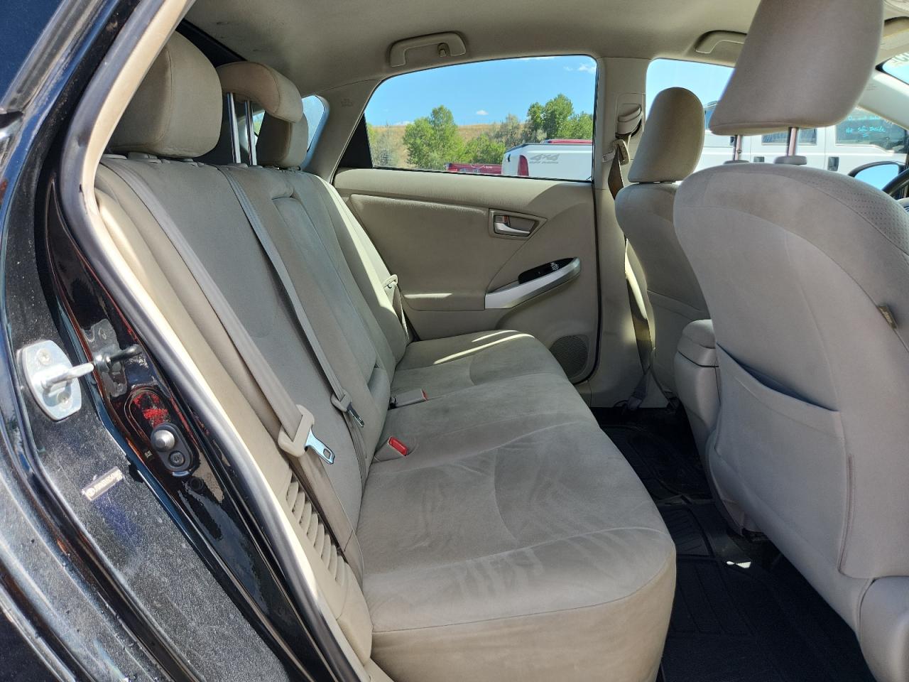 Toyota Prius Image 11