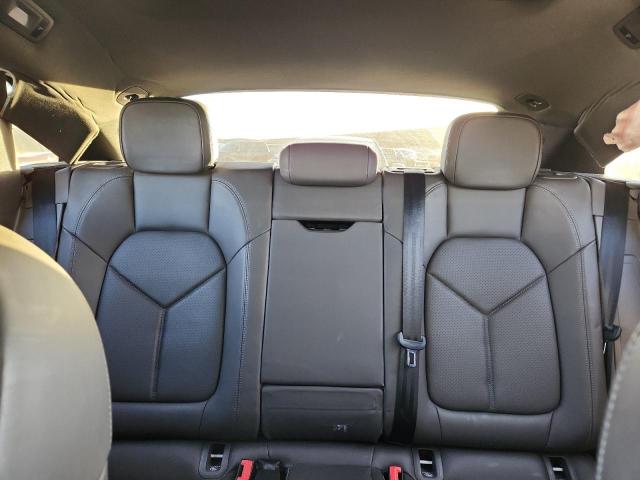 Porsche Macan Image 13