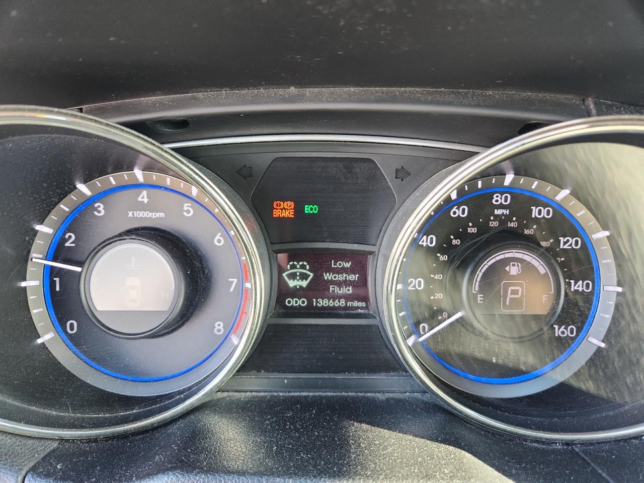 Hyundai SONATA Gls Image 7