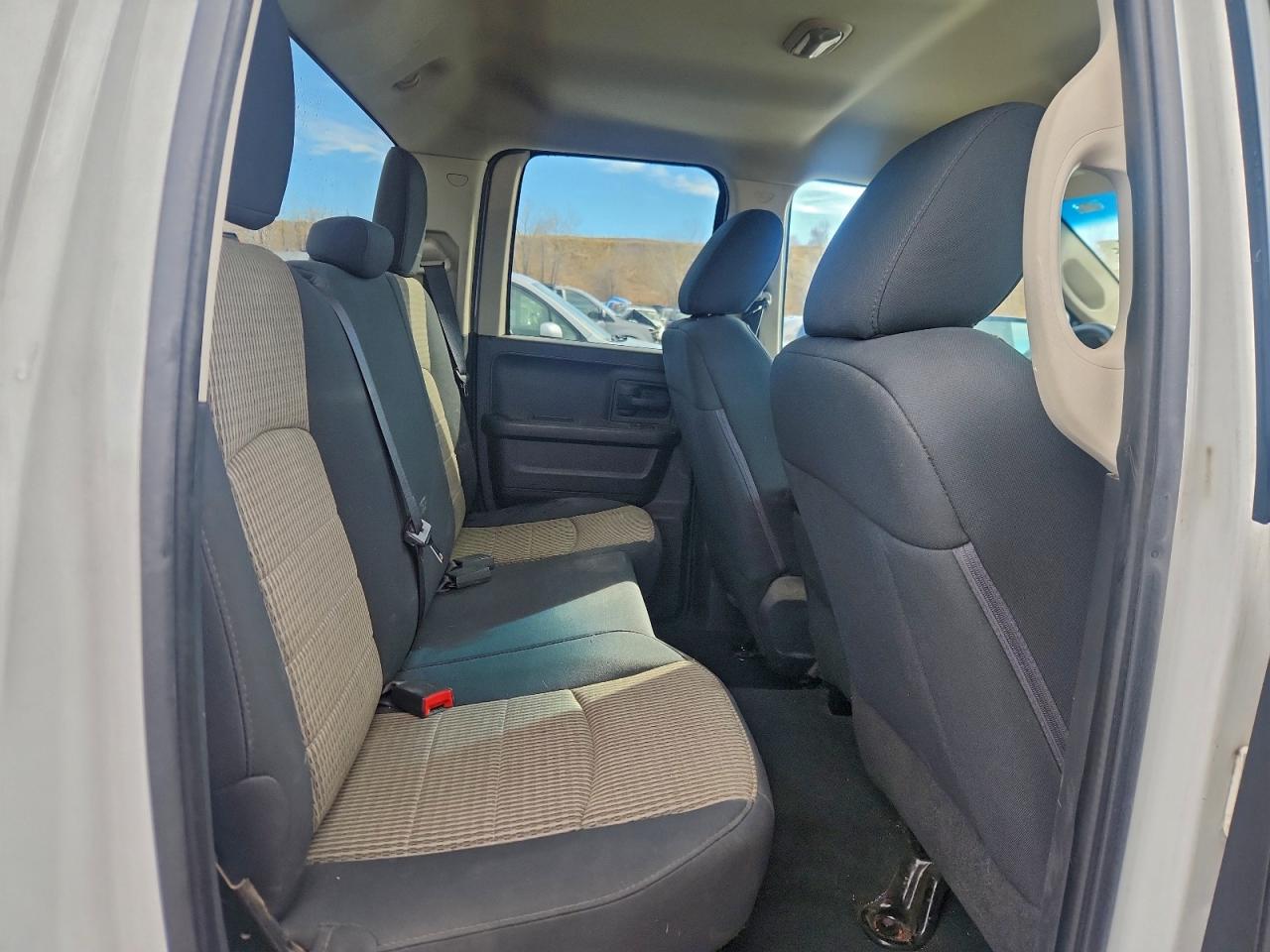 Dodge Ram 1500 St Image 4