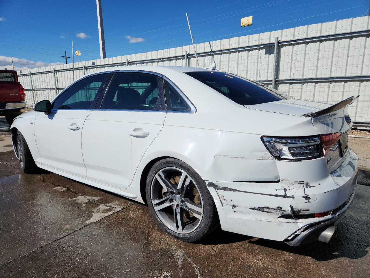 Audi A4 Prestige Image 5