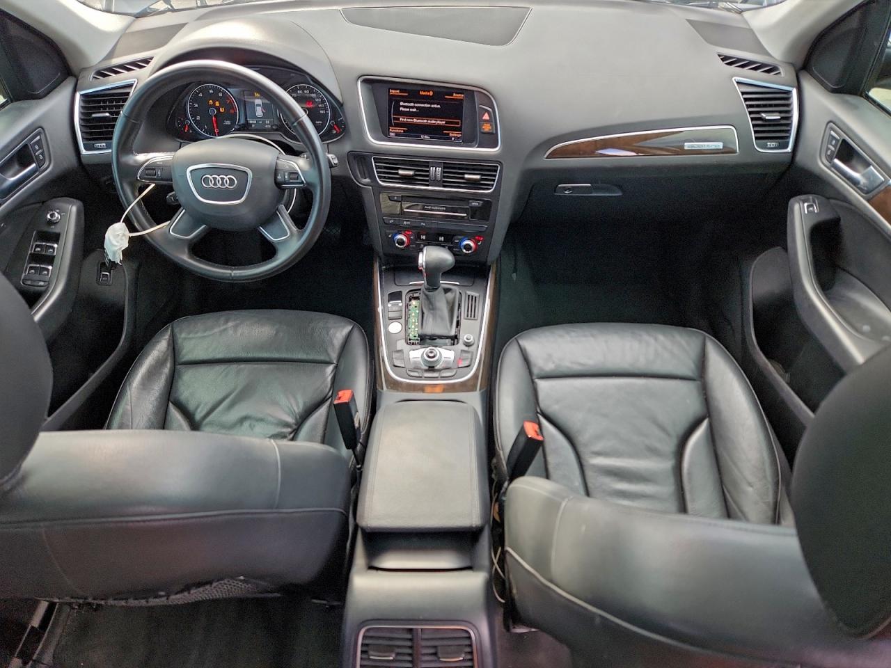 Audi Q5 Premium Plus Image 12