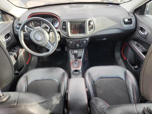 Jeep Compass Trailhawk Image 4