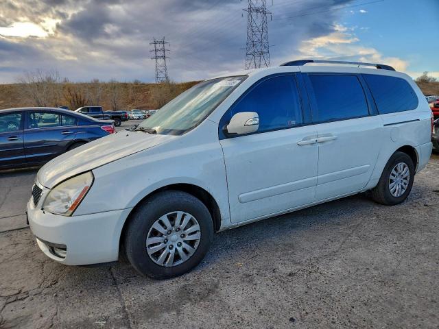  Salvage Kia Sedona