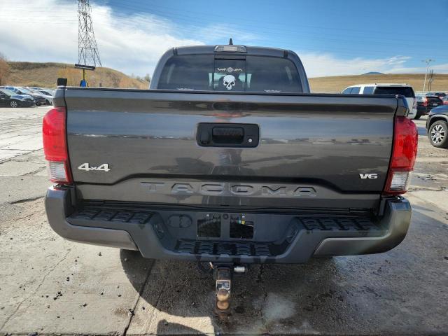 Toyota Tacoma Double Cab Image 13