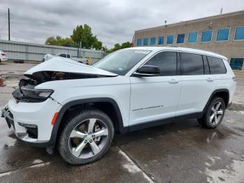  Salvage Jeep Grand Cherokee