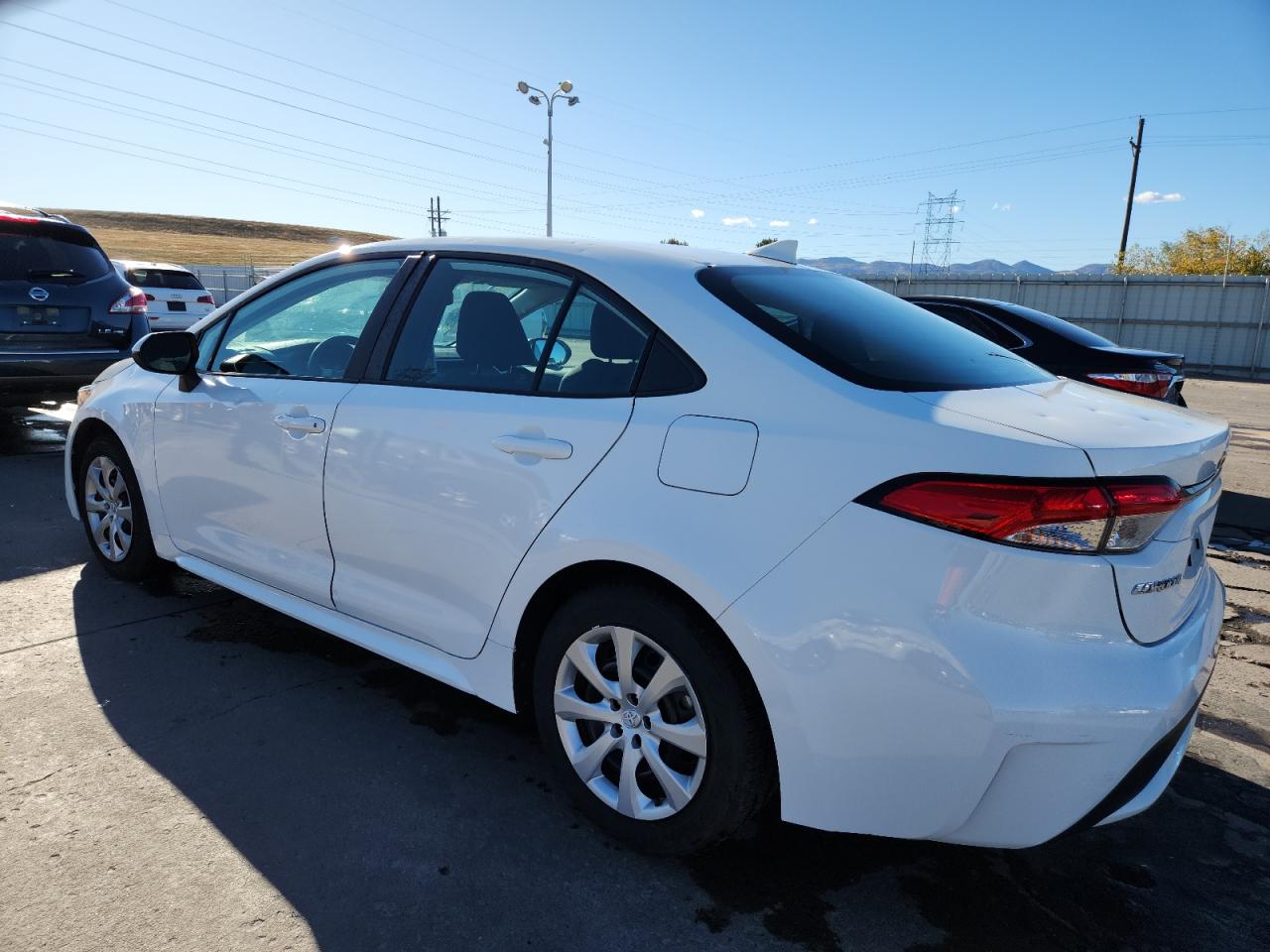 Toyota Corolla Le Image 12